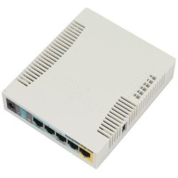 ACCESS POINT MIKROTIK RouterBOARD 951Ui-2HnD 600Mhz CPU128MB RAM5xL