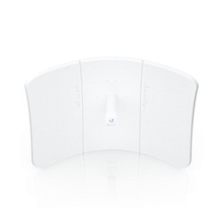 Ubiquiti 5 GHz LTUÂ® client that establishes extremely long-distanc